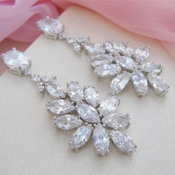 NEW Glamourous Chandelier CZ Diamond Bridal Earrings Marquise Cut Nadri Style - Picture 1 of 8